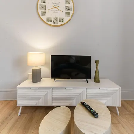 Le Petit Mimosa - Design En Centre Апартаменты *